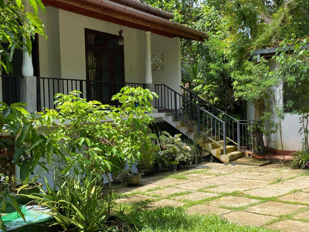 Villa Wedagedara อูนาวาตูนา ภายนอก รูปภาพ