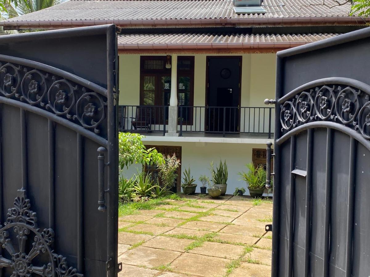 Villa Wedagedara อูนาวาตูนา ภายนอก รูปภาพ